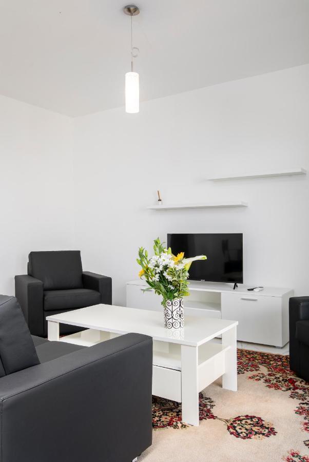Sea View Apartment 2 Bedrooms 2 Bathrooms, 2 Minutes Away From The Sea San Ġiljan Kültér fotó